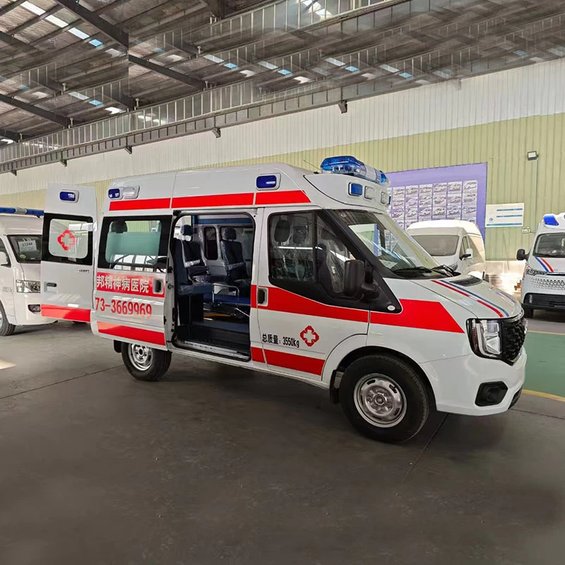 Factory Customized JMC Van Type Monitoring Ambulance Oblique Front View