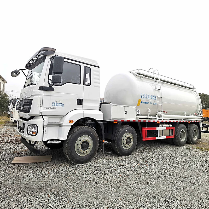 SHACMAN 8*4 cement bulker trailer for oil field use Oblique Front View
