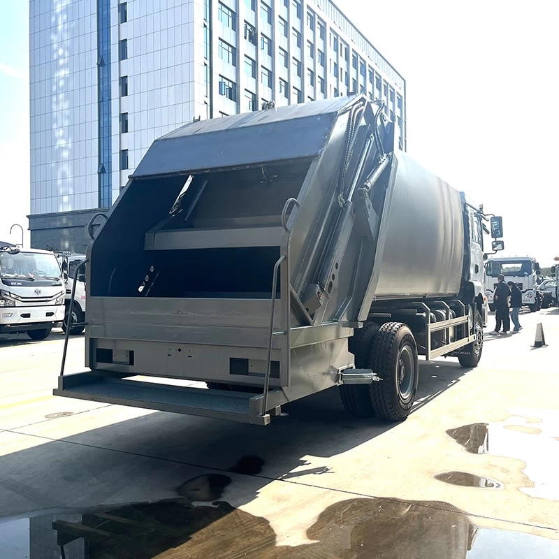 Customized SHACMAN 12 CBM 14 CBM Campactor Garbage Truck Oblique Back Plot

