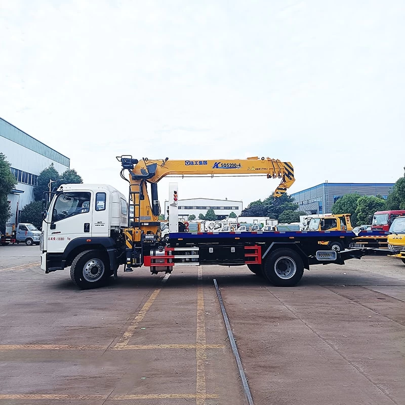 HOWO 10 ton 180 HP flatbed wrecker tow recovery truck Front Side View