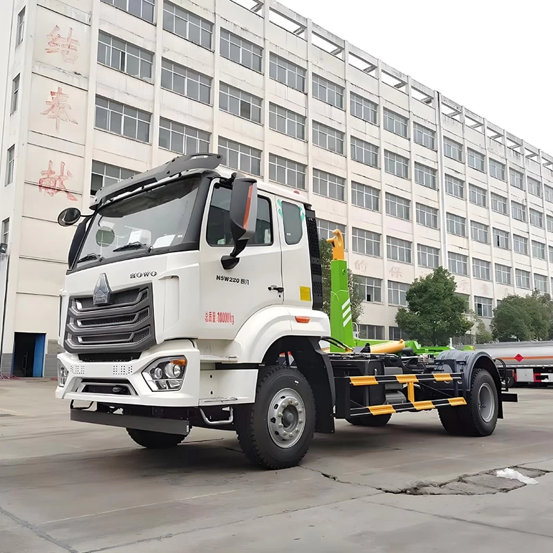 Howo 18 Ton Hook Lift Waste Collecting Garbage Truck Price
Oblique Front View