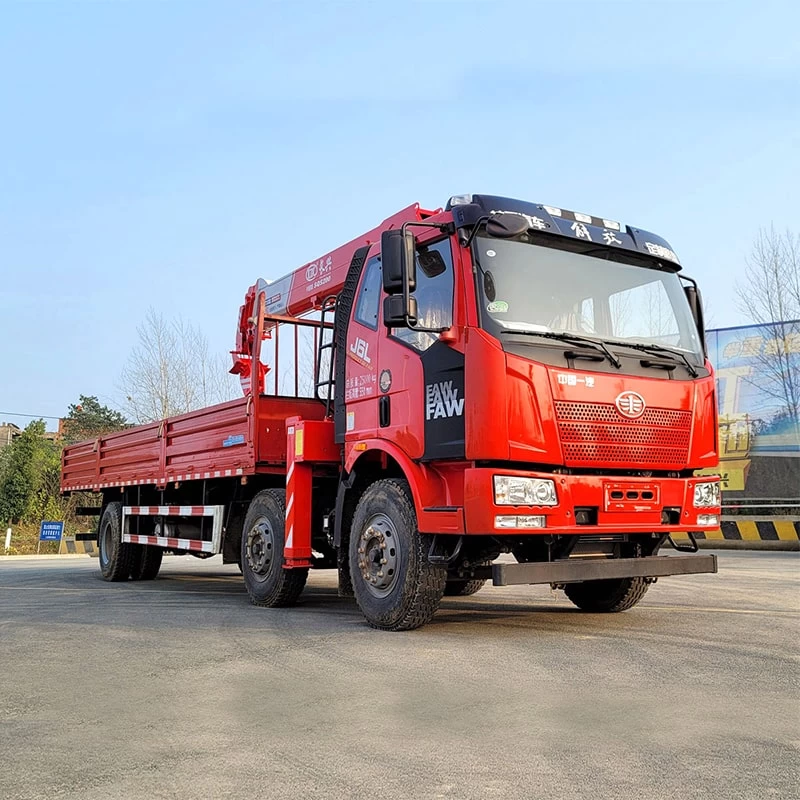 FAW 6*2 truck mounted with crane Oblique Front View