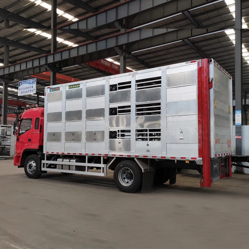  JAC 4*2 aluminum alloy Pig Livestock Transport  Truck Oblique Back Plot