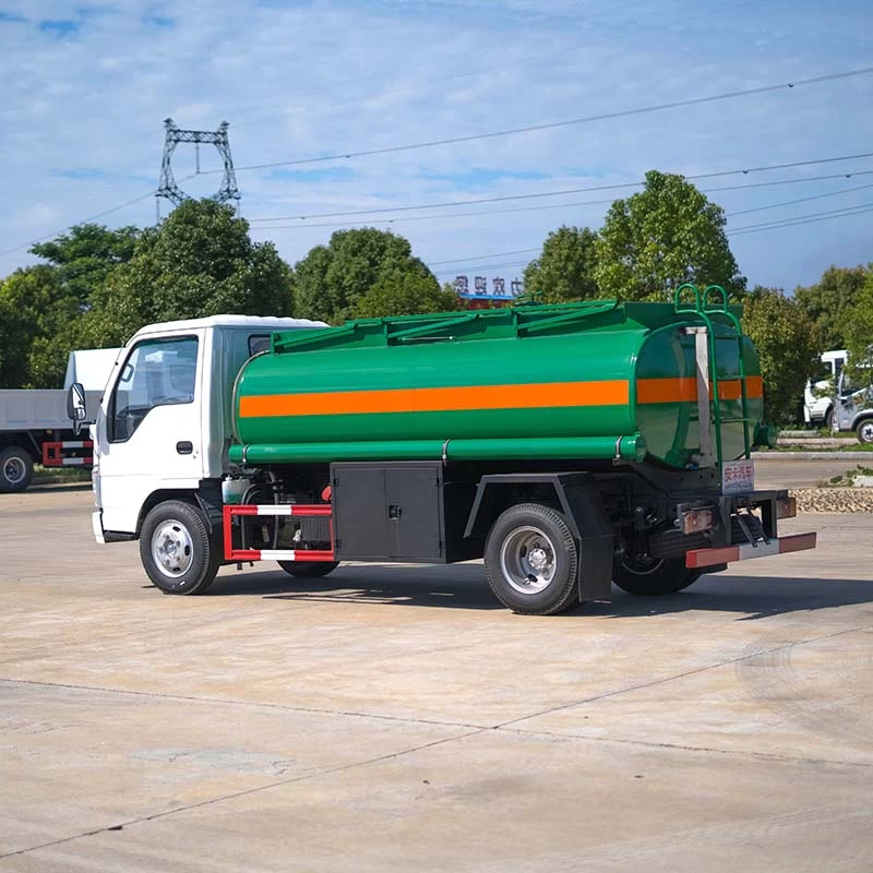 ISUZU 5000 liters fuel oil diesel tanker truck Oblique Back Plot 