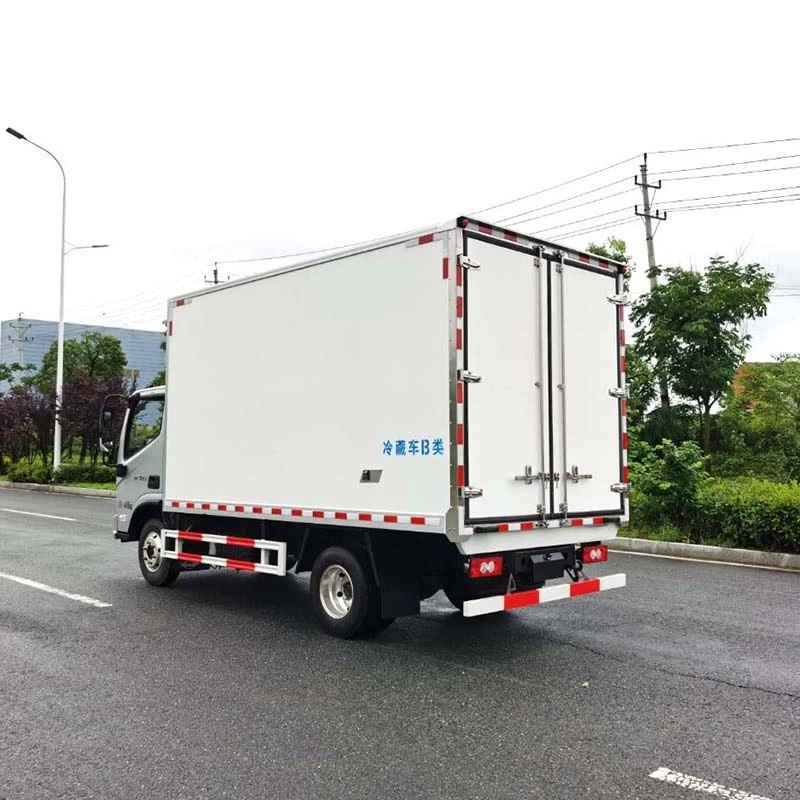 Foton Frozen food van truck 4x2 refrigeration van box truck Oblique Back Plot 
