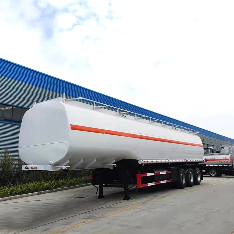 New or Used 3 Axle 40000 Liters Fuel Oil Transport Tanker  Oblique Back Plot
