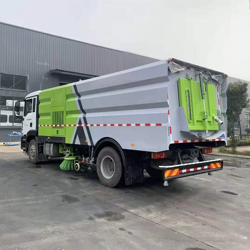 SINOTRUK 4*2 water suction road sweeper truck Oblique Back Plot