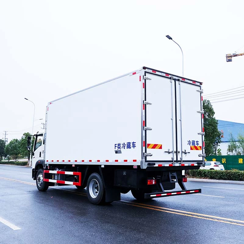 HOWO RHD 4X2 6.8m refrigerator freezer van truck Oblique Back Plot