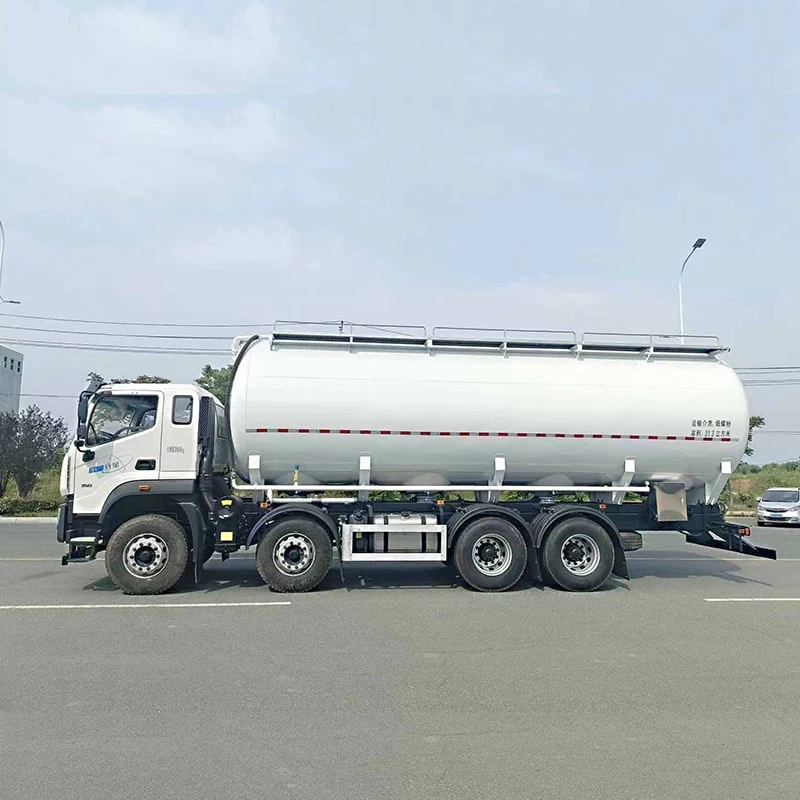 FOTON 8*4 33 cbm powder material transport truck Front Side View