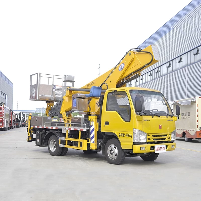 ISUZU new or used 4*2 28 meters boom lift aerial work truck Oblique Front View