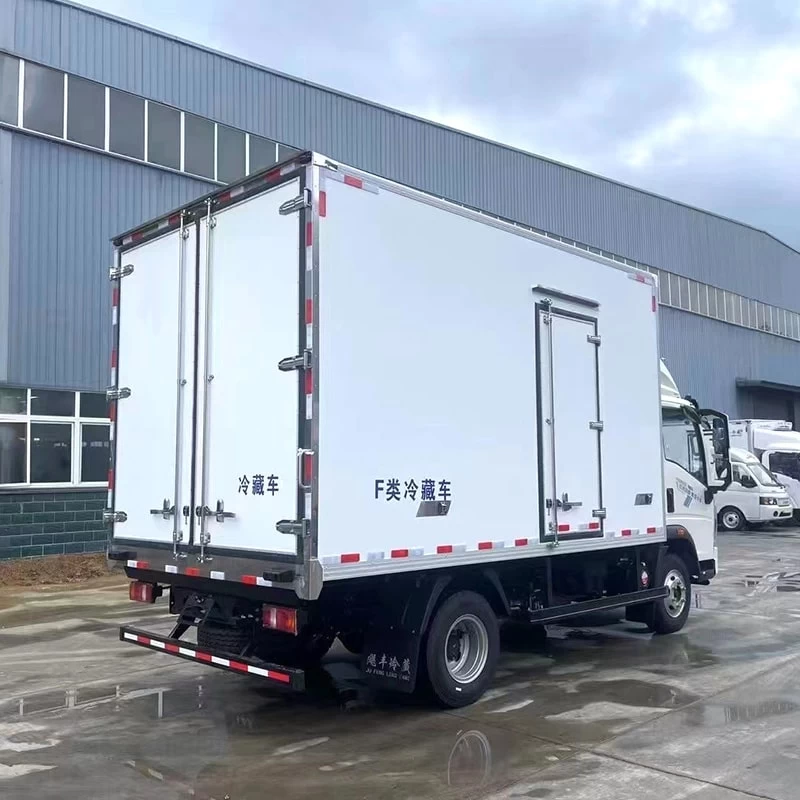 SINOTRUK HOWO 4*2 23m3 right hand drive refrigerator truck Oblique Back Plot