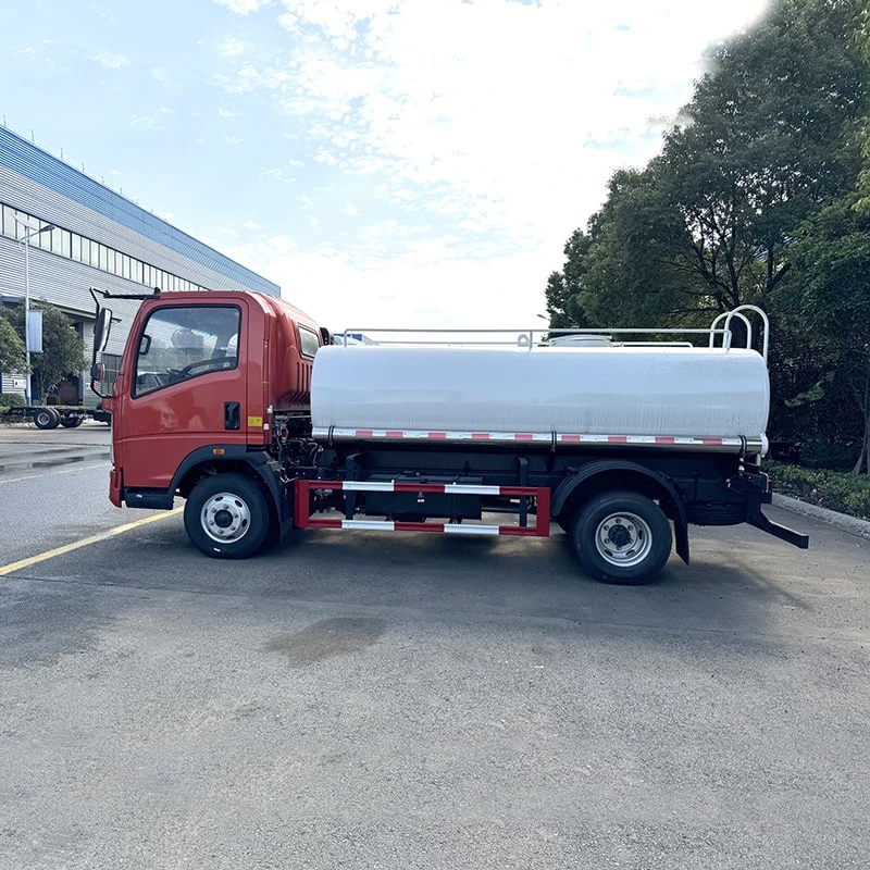 Howo Mini Oil Fuel Tanker Truck 5000L Gasoline Petrol Diesel Front Side View