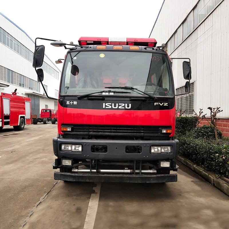 Japan Brand 16000L Foam and Water Tank Fire Fighting Truck
Front View
