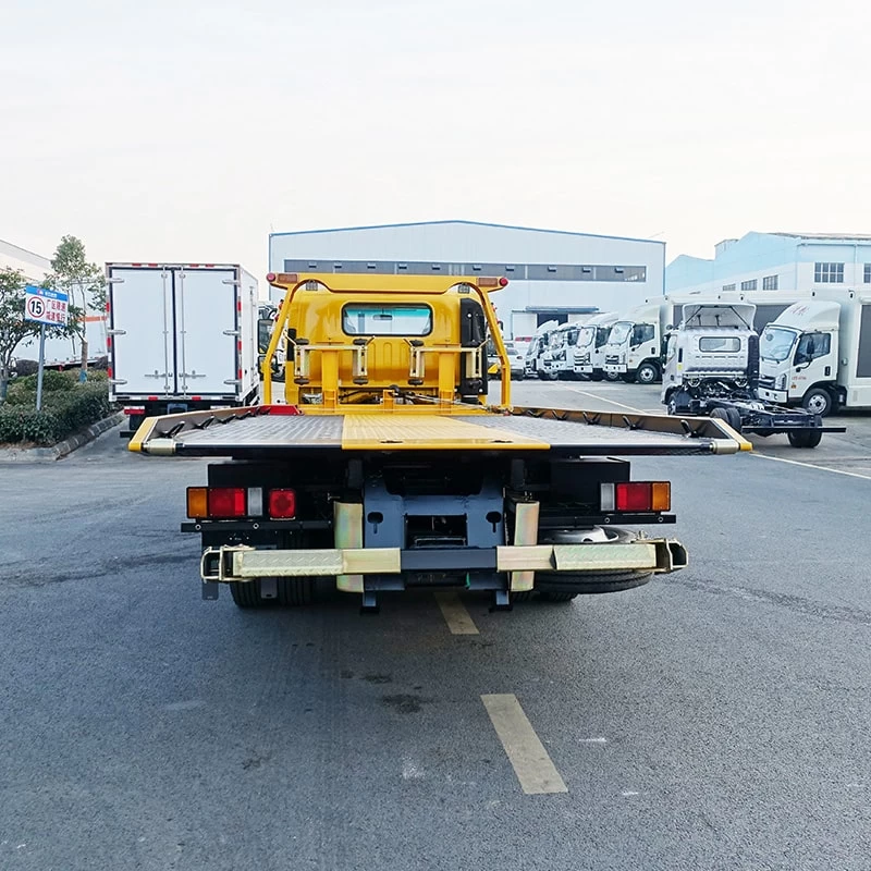 ISUZU 4*2 5 ton japanese wrecker truck tow trucks wreckers Back Image