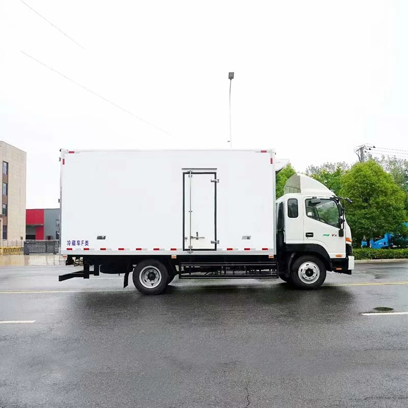 Jac 4x2 5 Ton Refrigerator Cooling Van Refrigerated Truck Front Side View

