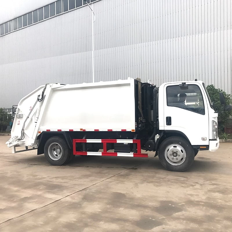 Hot ISUZU ELF 8CBM 4x2 Rear Loader Garbage Disposal Truck
Front Side View