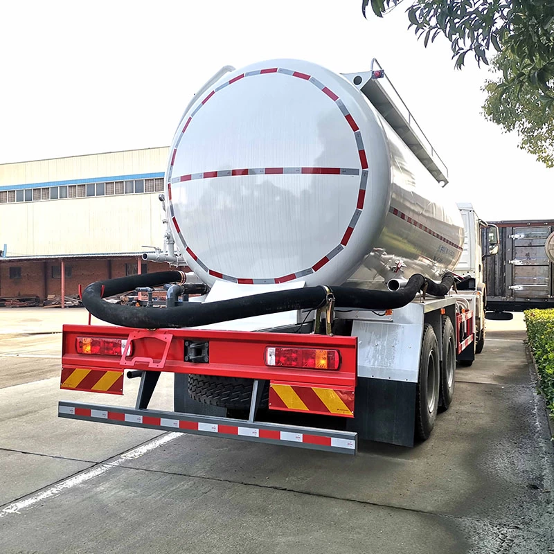 HOWO 8*4 33cbm dry powder cement transport truck Oblique Back Plot 