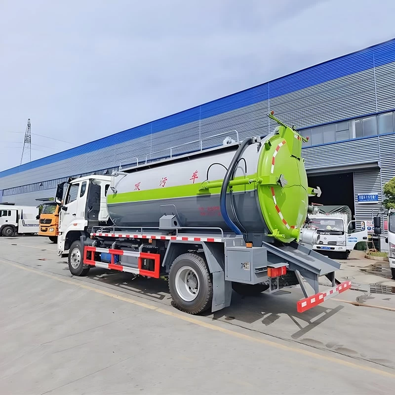 Howo 220HP 12CBM Sewage Suction Truck Vacuum Spetic for Sale Oblique Back Plot
