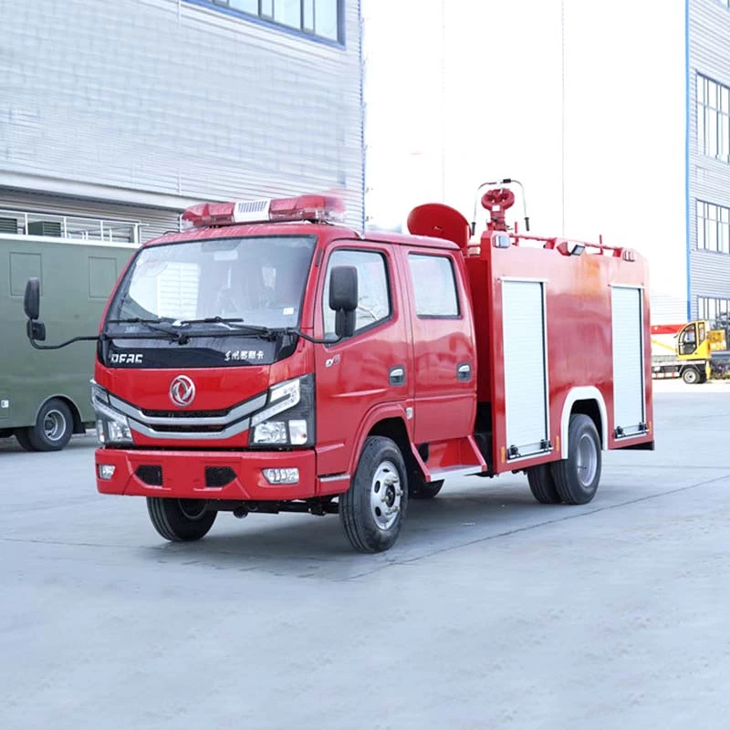 DongFeng 4x2 2000 Liters Fire Fighting Truck Oblique Front View