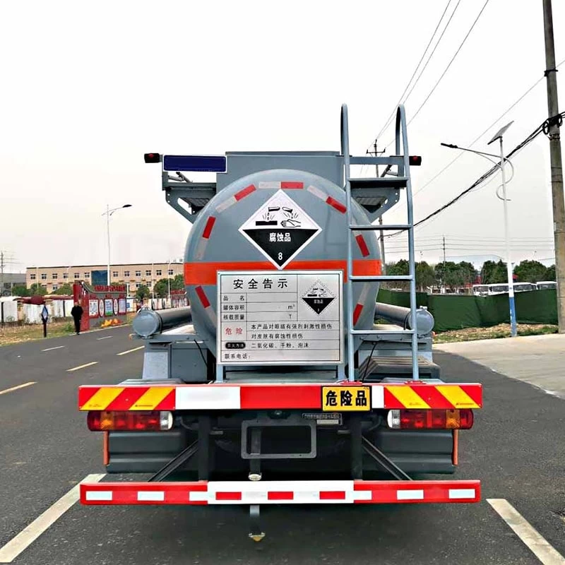 HOWO 8*4 10m3 vitriol corrosive transporte liquid truck Back Image