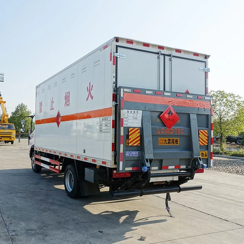 FAW firecracker transport truck explosive transport vehicle Oblique Back Plot
