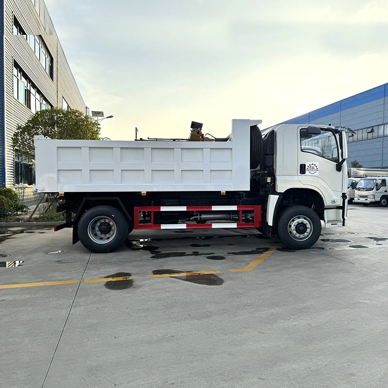 Isuzu brand new or used 4*2 6 wheel isuzu dump truck price Front Side View
