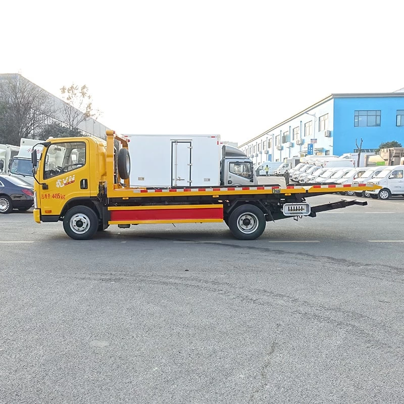 5 ton 4*2 FAW wrecker truck with wrecker bed for sale Front Side View