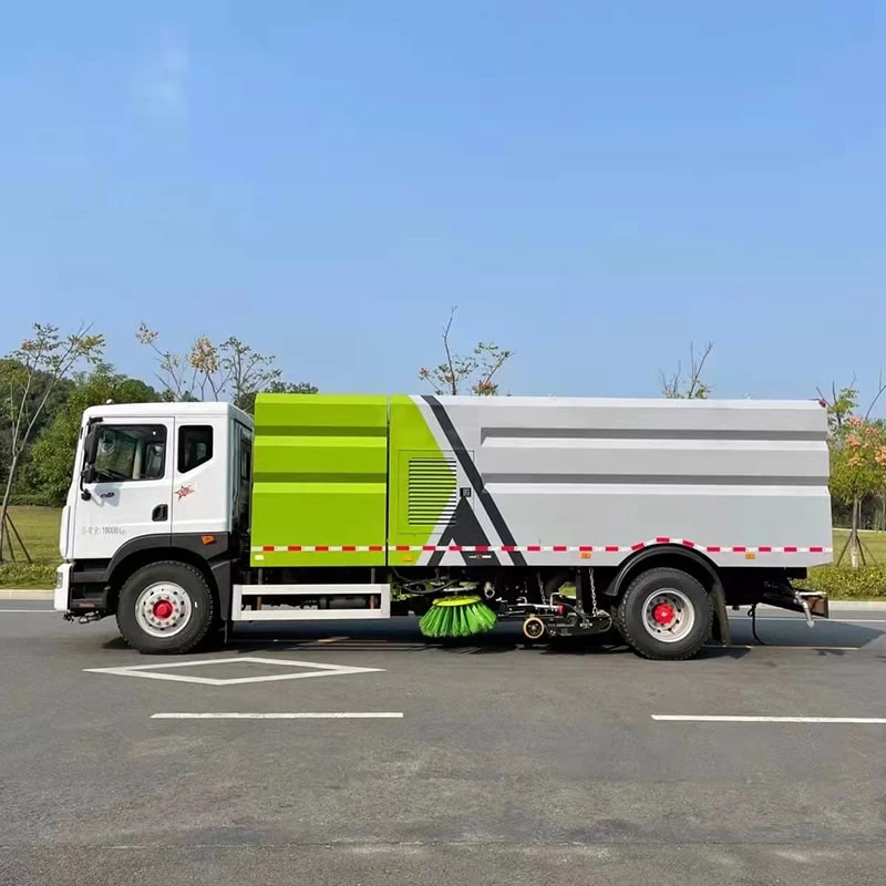 Dongfeng cheap price 4*2 6 wheels road sweeper truck Front side view