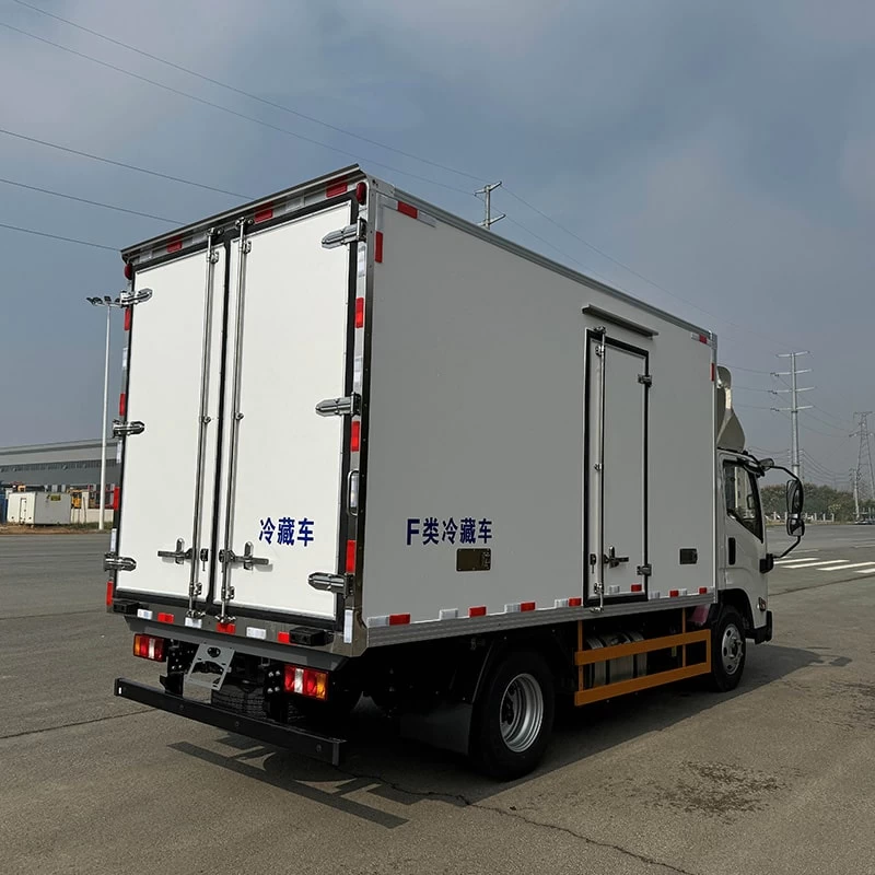 JMC Small 5 Ton Freezer Refrigerated Van Box Truck Price Oblique Back Plot