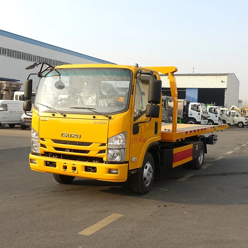 ISUZU 3 ton japanese wrecker truck tow trucks wreckers Oblique Front View
