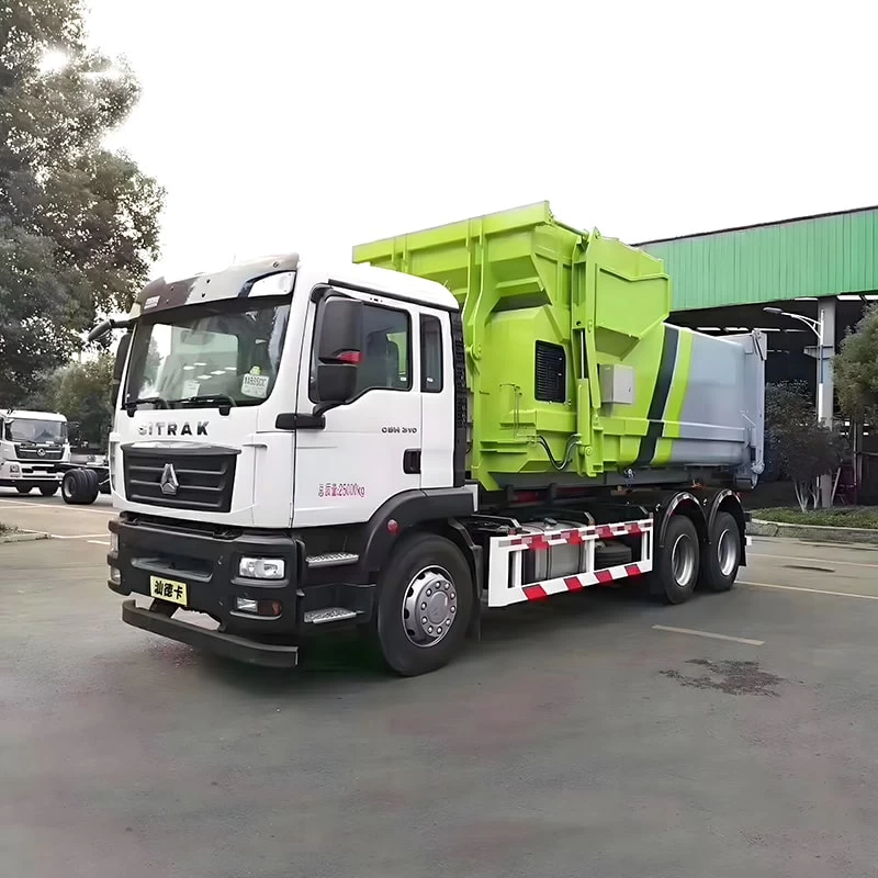 Sinotruk 25 Ton Hydraulic Arm Garbage Collection Truck Oblique Front View

