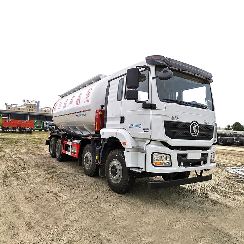 SHACMAN 8*4 dry powder material transport truck Oblique Front View