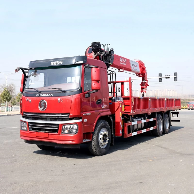 SHACMAN 21 meter telescopic boom truck mounted crane Oblique Front View