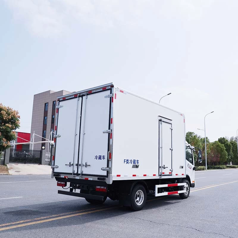 Faw 4x2 RHD Freezer Truck Meat Fruit Fish Cold Van Truck Oblique Front View