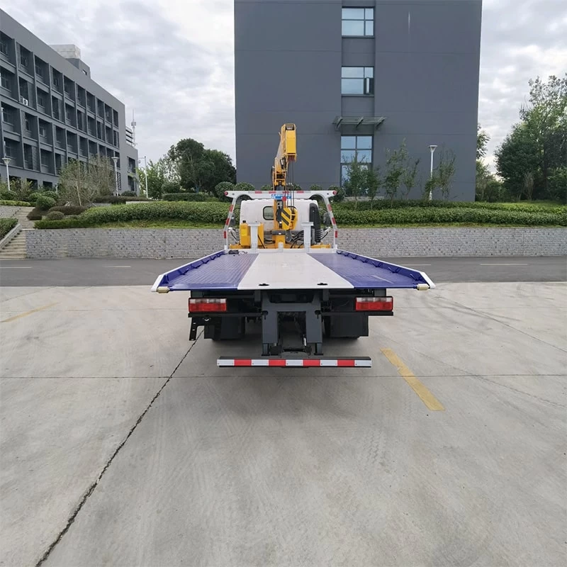 Faw 4x2 5ton road wreckers tow platform trucks with crane Back Image