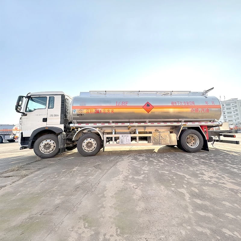 HOWO 25000 liters aluminum alloy oil fuel diesel delivery truck Front Side View
