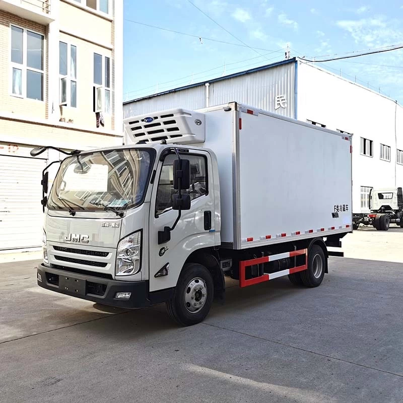 JMC 4x2 refrigerated box 16m3 small refrigerated trucks Oblique Front View