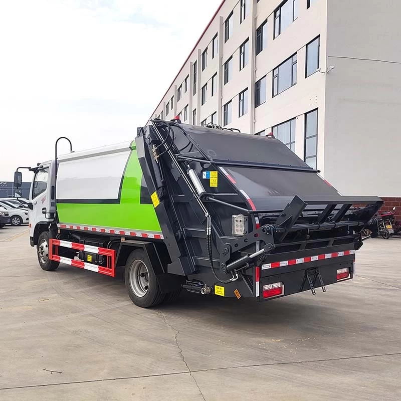 Dongfeng 6ton 9cbm Compressed Garbage Truck Oblique Back Plot