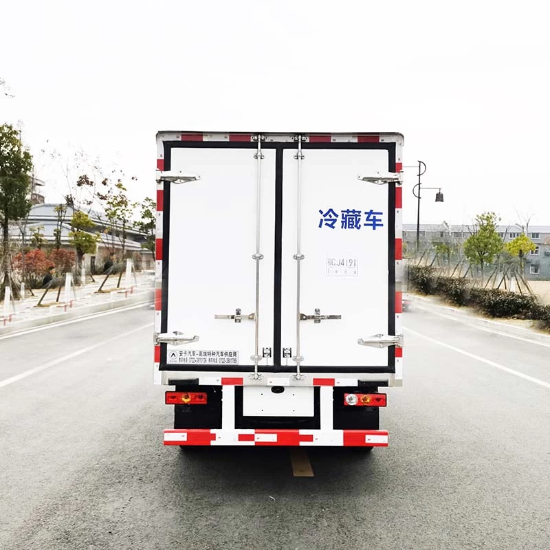 Foton high quality 4x2 Mini Refrigerator freezer Truck Back Image