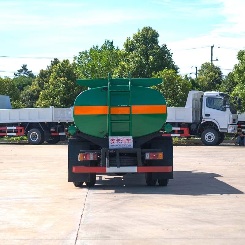 ISUZU 5000 liters fuel oil diesel tanker truck Back Image