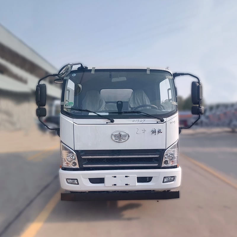 FAW 7200L Diesel Gasoline Delivery Transport Truck Front View
