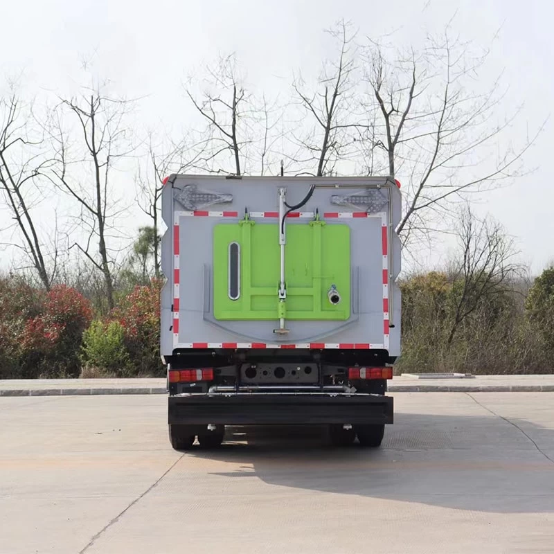 SINOTRUK high quality 4*2 new or used sweeper-washer truck Back Image

