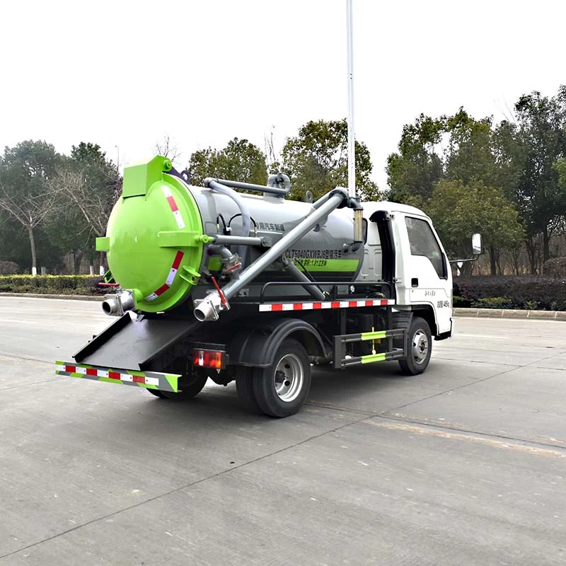 Foton 4*2 2000L vacuum truck sewage suction Oblique Back Plot