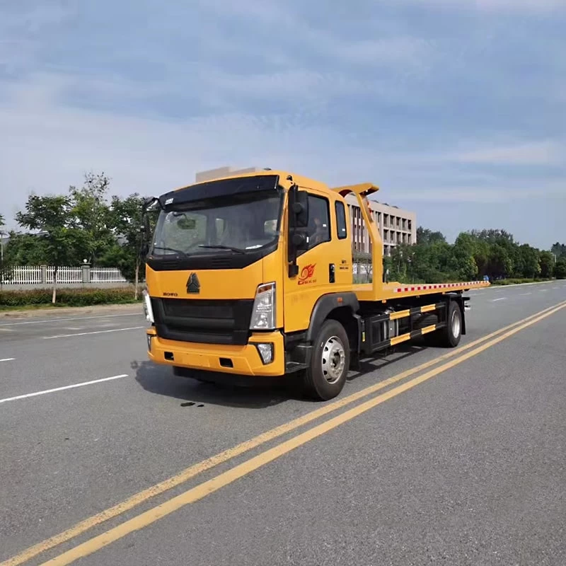 HOWO 10 Ton Tow Truck Wrecker Recovery Truck Oblique Front View