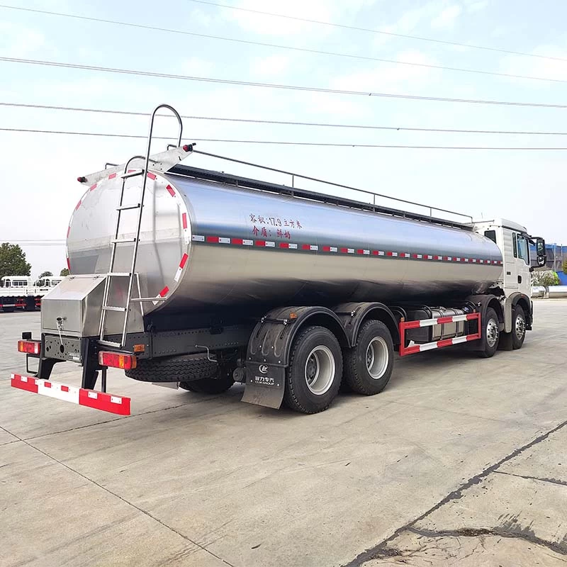 HOWO 8*4 22000L stainless steel liquid water milk tank truck Oblique Back Plot 
