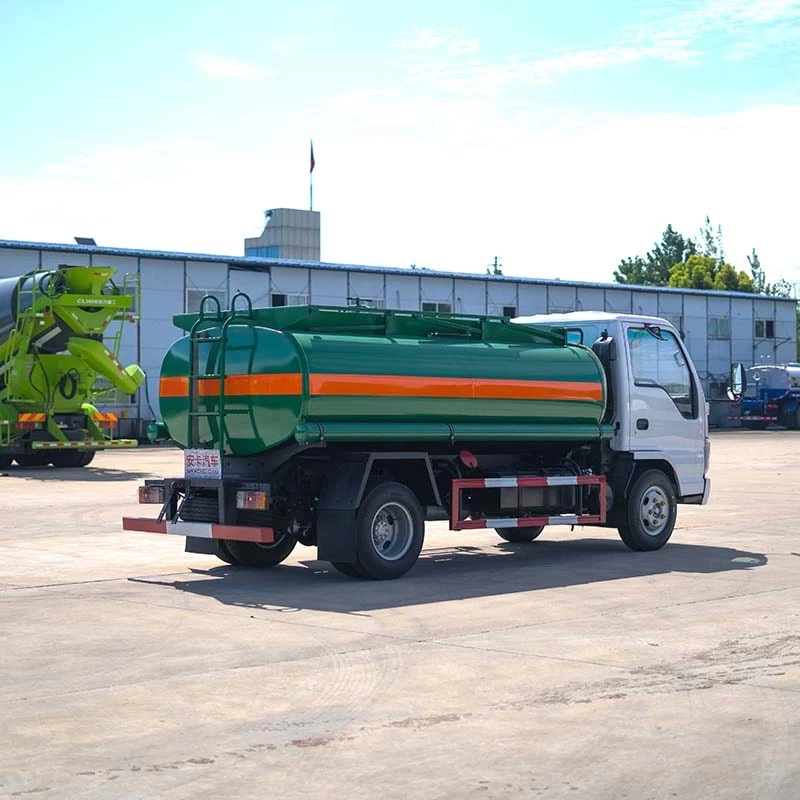 ISUZU 5000 liters fuel oil diesel tanker truck Oblique Back Plot