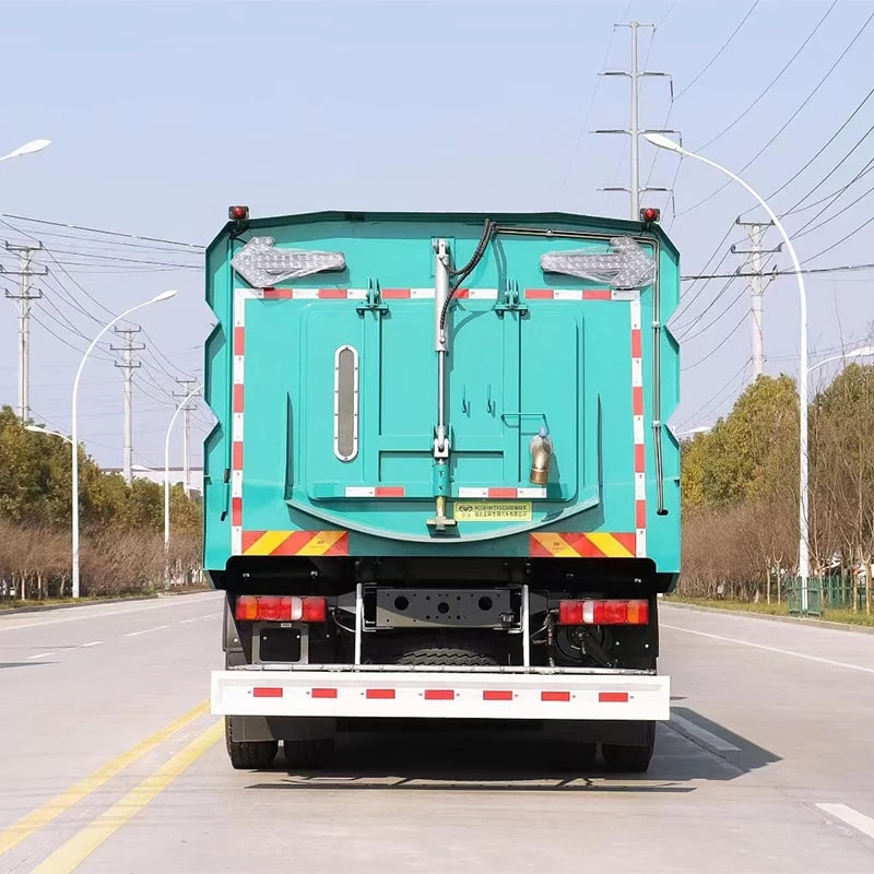 SINOTRUK 4*2 new or used price of road sweeper truck Back Image
