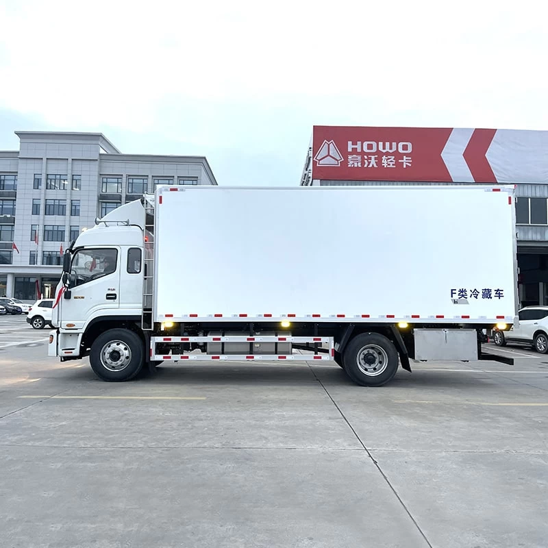 JAC 4*2 reefer fresh food refrigerator trucks for sale Front Side View
