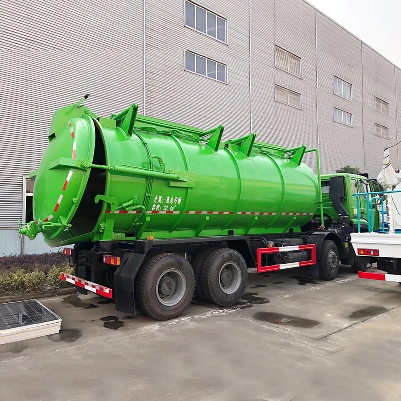 Factory Sinotruk 8x4 20000L Sewage Vacuum Suction Truck Oblique Back Plot