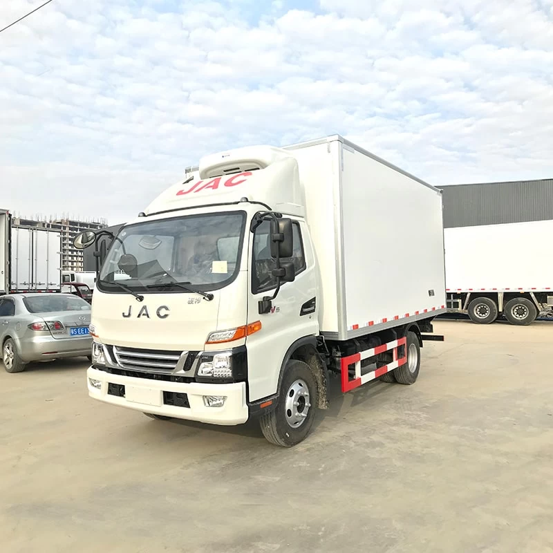JAC 18m3 small mini meet vegetable refrigerated trucks Oblique Front View
